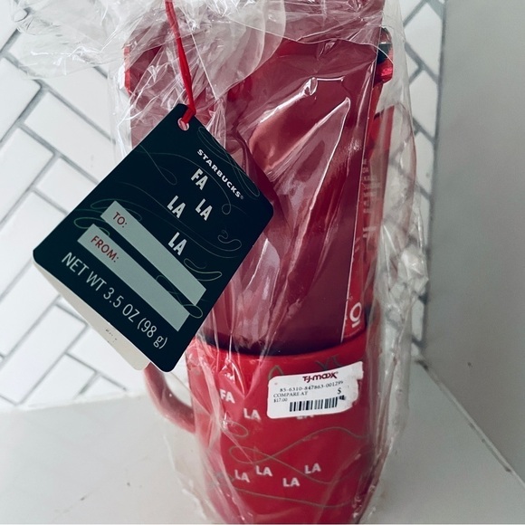 NIP Starbucks Gift Set Red Ceramic Mug Holiday Roast Coffee Peppermint Hot Cocoa - Picture 2 of 6